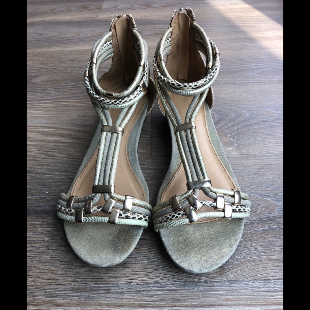 Aldo Ankle Cuff Sandals Size 7.5